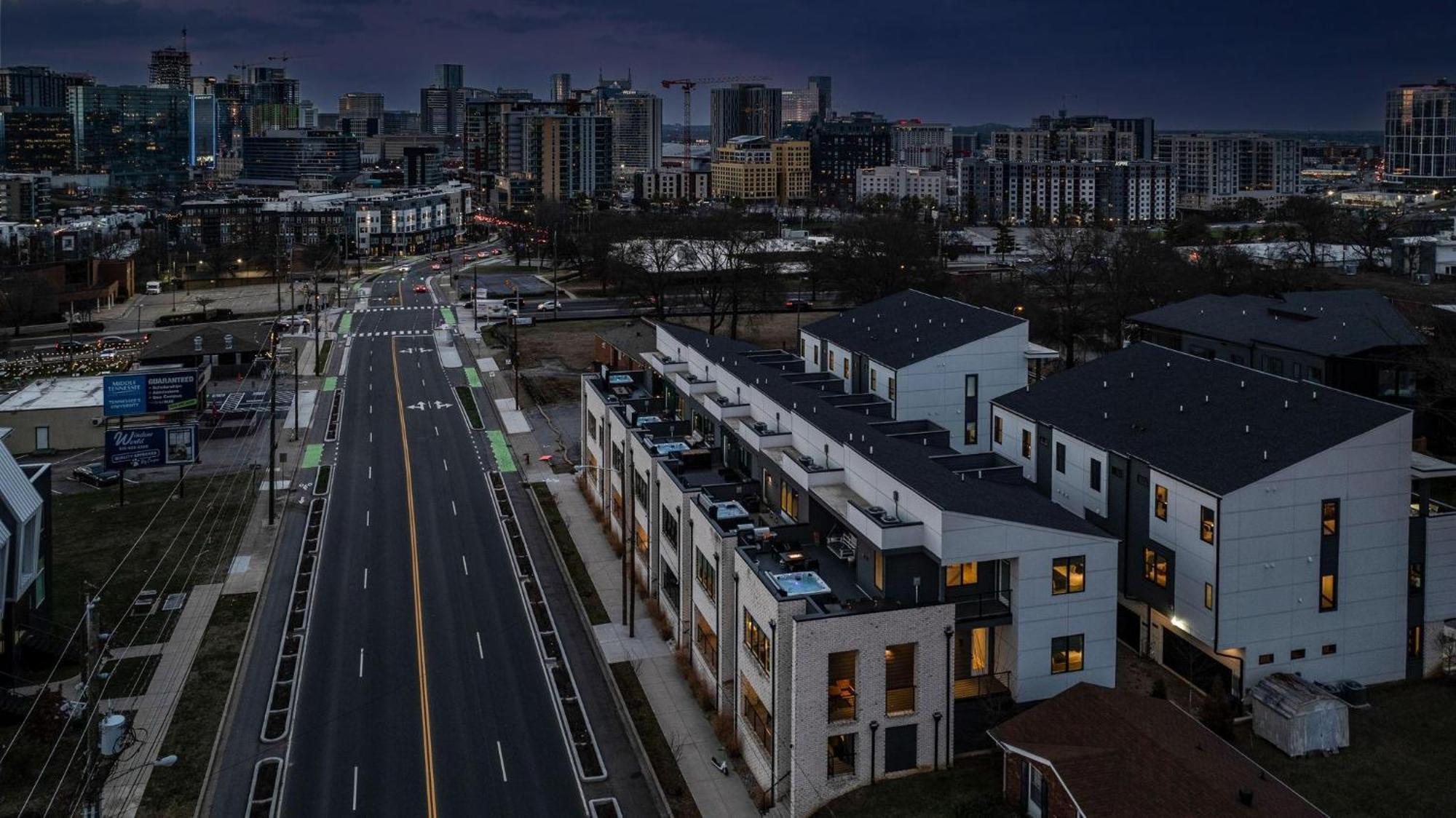 Edgehill Duo - 2 Townhomes - Mins Vanderbilt Nashville
